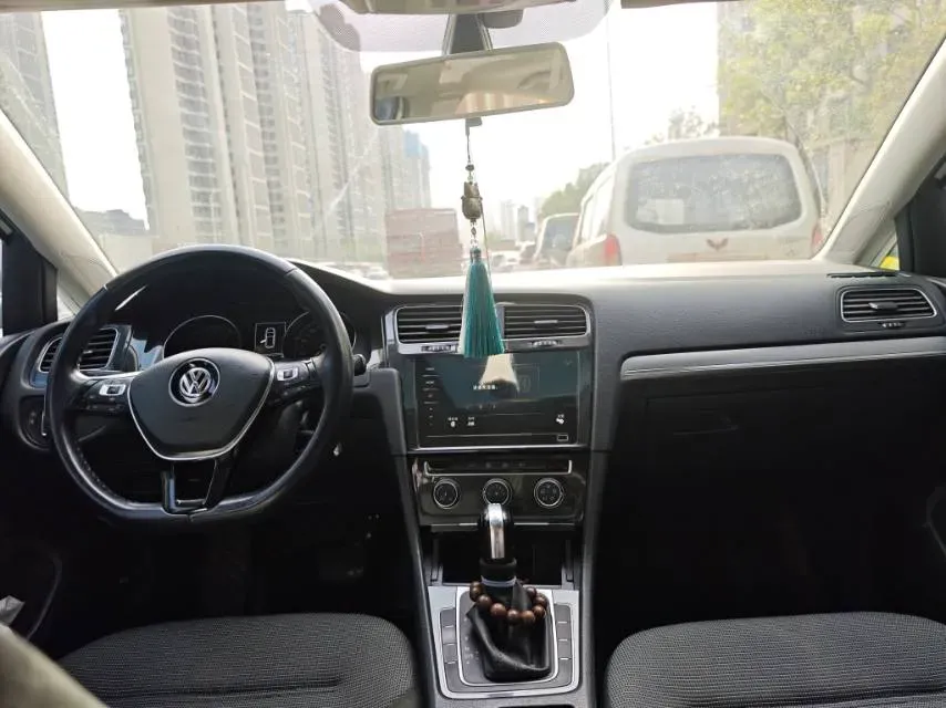 2020 Volkswagen Golf 1.4T 150HP L4 7DCT,autocango,china used car exporter,china ev exporter,chinese used car exporter,chinese used ev exporter