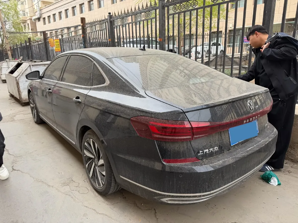 2024 Volkswagen Passat 2.0T 186HP L4 7DCT,autocango,china used car exporter,china ev exporter,chinese used car exporter,chinese used ev exporter