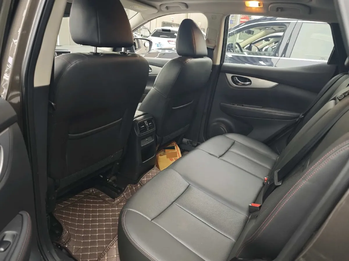 2022 Nissan Qashqai 2.0L 151HP L4 CVT,autocango,china used car exporter,china ev exporter,chinese used car exporter,chinese used ev exporter