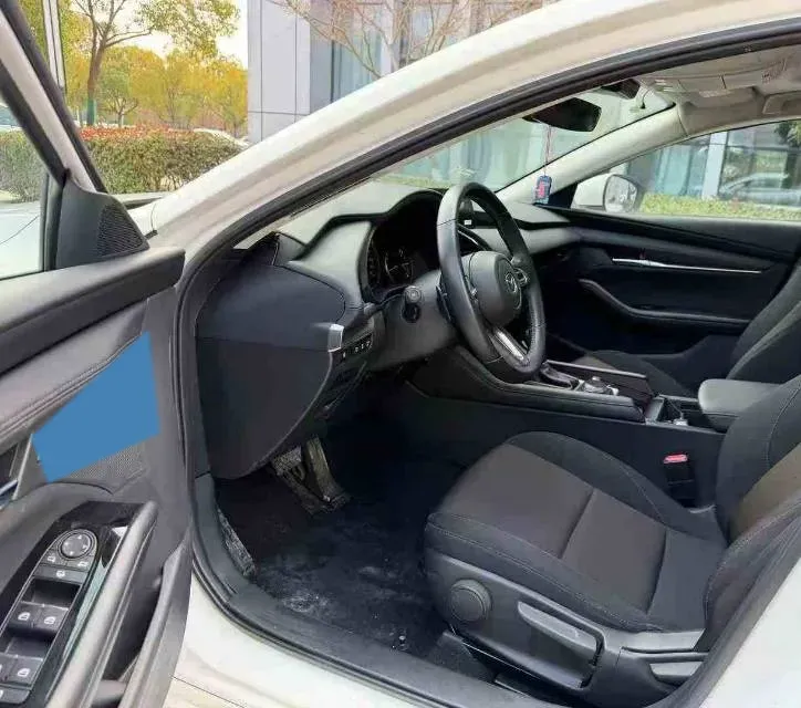 2022 Mazda 3 Axela 2.0L 158HP L4 6AT,autocango,china used car exporter,china ev exporter,chinese used car exporter,chinese used ev exporter