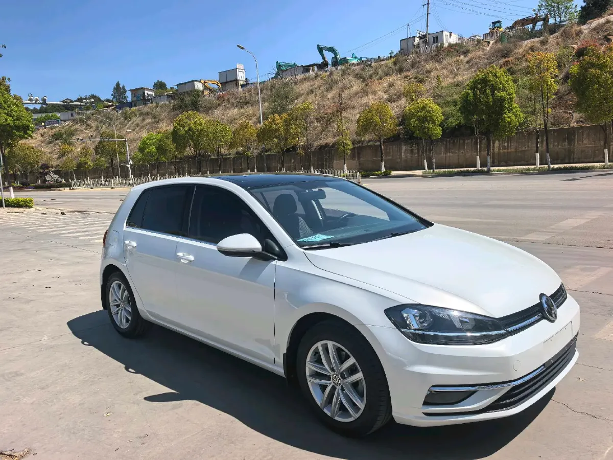 2018 Volkswagen Golf 1.4T 131HP L4 7DCT,autocango,china used car exporter,china ev exporter,chinese used car exporter,chinese used ev exporter