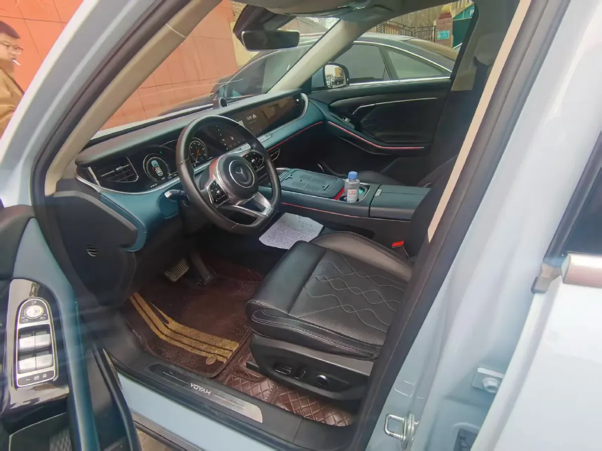 2024 Voyah FREE 1.5T 150HP L4 REEV 39.2KWH,autocango,china used car exporter,china ev exporter,chinese used car exporter,chinese used ev exporter