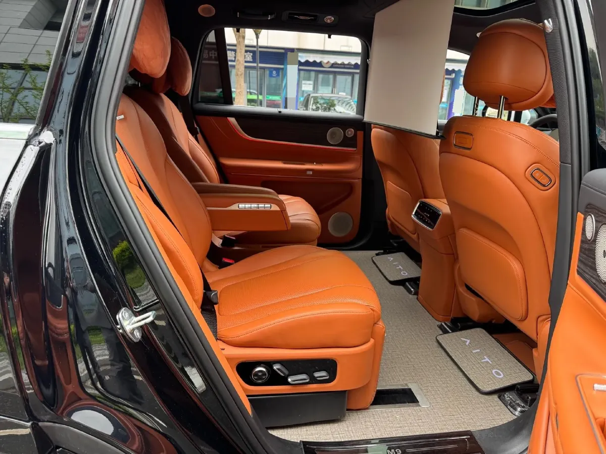 2024 HIMA AITO M9 1.5T 152HP L4 REEV 52KWH,autocango,china used car exporter,china ev exporter,chinese used car exporter,chinese used ev exporter