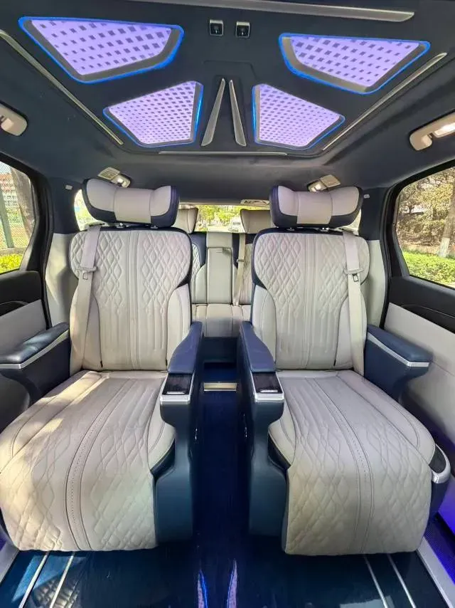 2023 Buick GL8 2.0T 237HP L4 9AT,autocango,china used car exporter,china ev exporter,chinese used car exporter,chinese used ev exporter