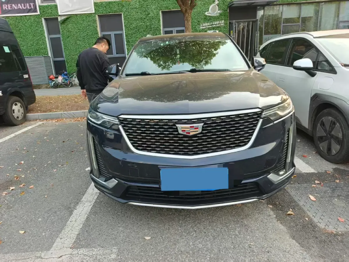 2021 Cadillac XT6 2.0T 237HP L4 9AT,autocango,china used car exporter,china ev exporter,chinese used car exporter,chinese used ev exporter