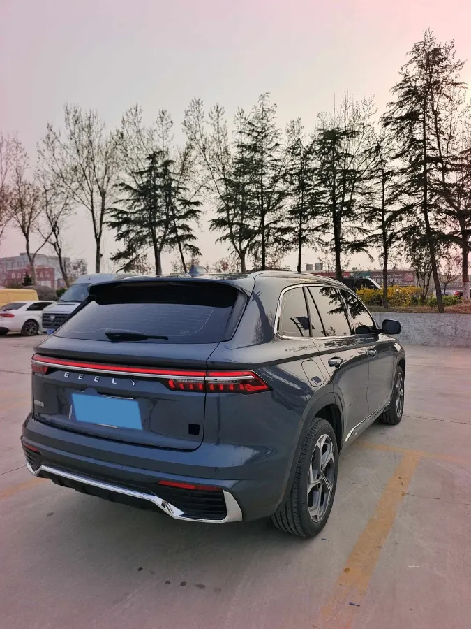 2024 Geely Monjaro 2.0T 218HP L4 7DCT,autocango,china used car exporter,china ev exporter,chinese used car exporter,chinese used ev exporter