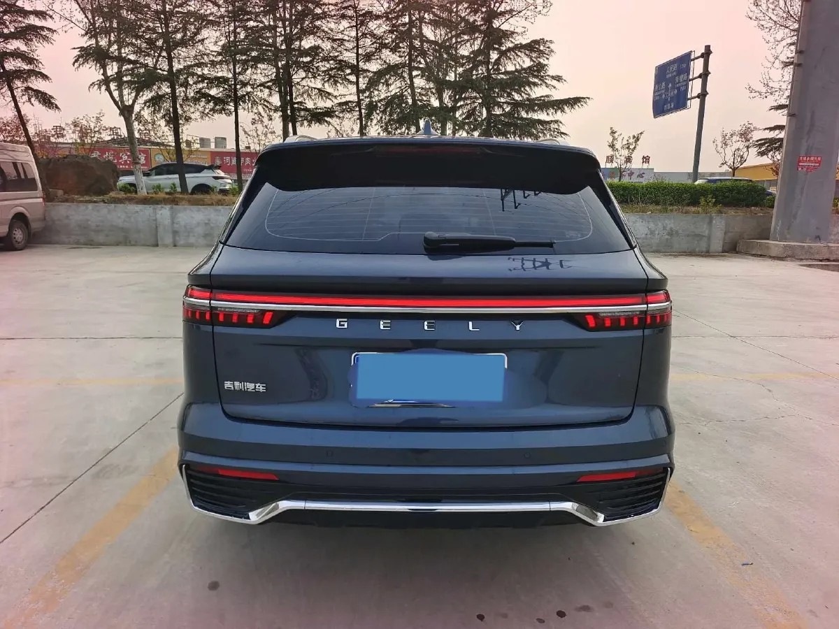 2024 Geely Monjaro 2.0T 218HP L4 7DCT,autocango,china used car exporter,china ev exporter,chinese used car exporter,chinese used ev exporter