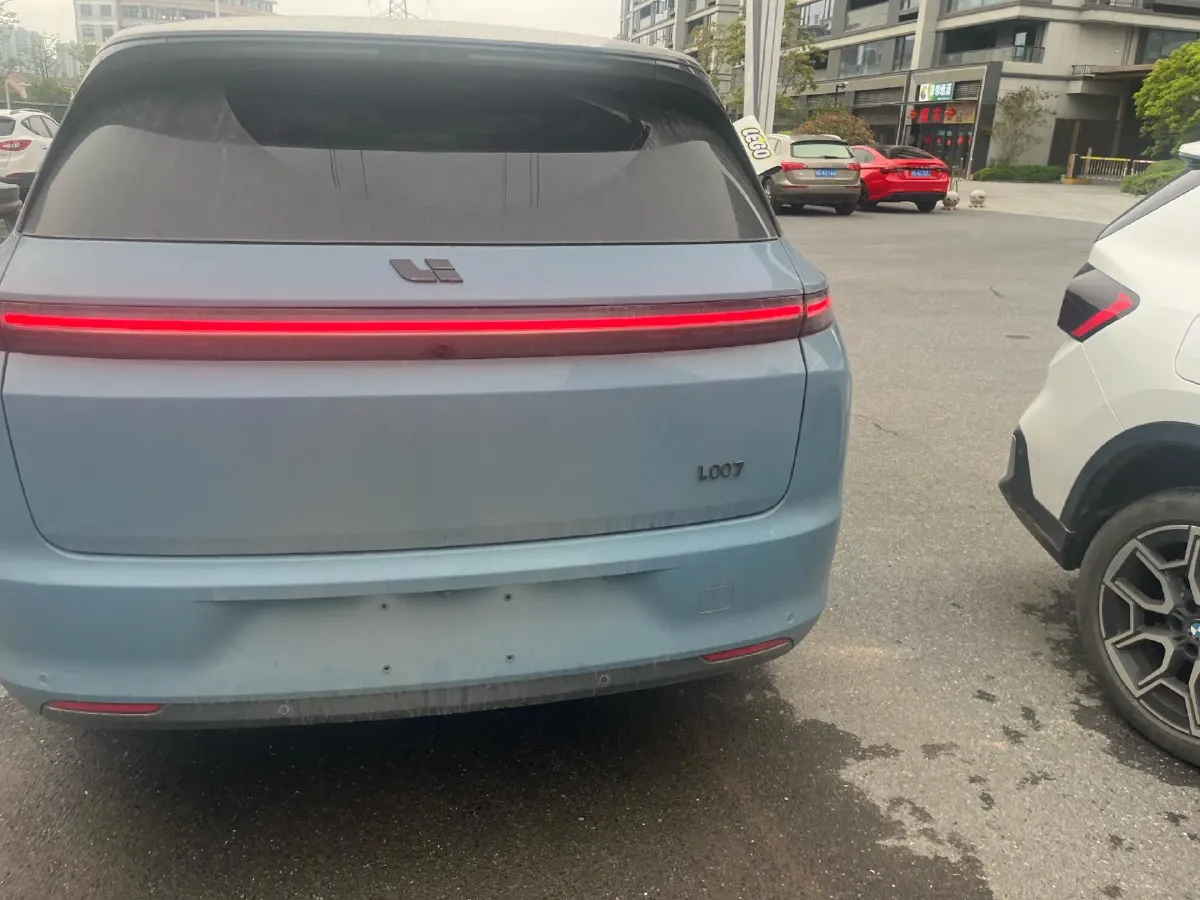 2023 Li L7 Range Extended 154HP REEV 40.9KWH,autocango,china used car exporter,china ev exporter,chinese used car exporter,chinese used ev exporter