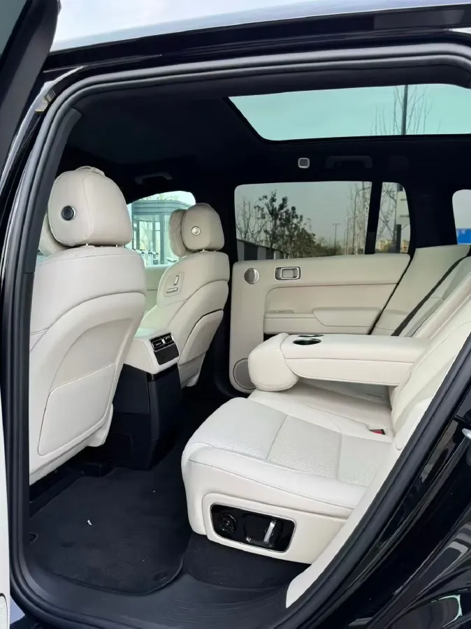 2024 Li L8 Range Extended 154HP REEV 42.8KWH,autocango,china used car exporter,china ev exporter,chinese used car exporter,chinese used ev exporter