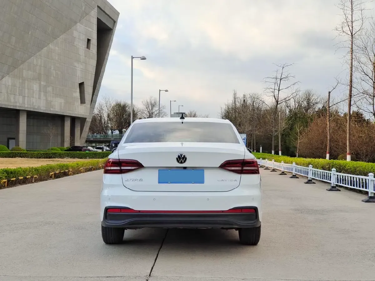 2023 Volkswagen Lavida 1.5L 113HP L4 6AT,autocango,china used car exporter,china ev exporter,chinese used car exporter,chinese used ev exporter