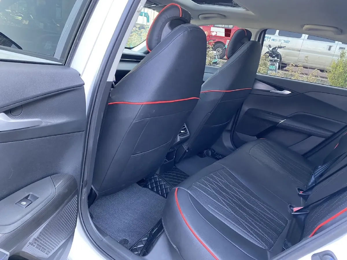 2023 ChangAn Lamore 1.5T 170HP L4 7DCT,autocango,china used car exporter,china ev exporter,chinese used car exporter,chinese used ev exporter