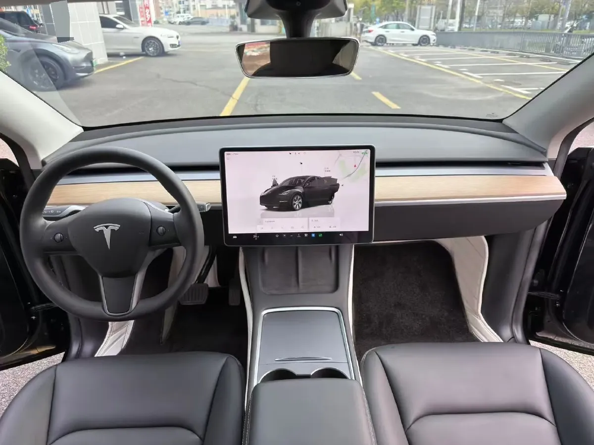 2022 Tesla Model Y BEV 60KWH,autocango,china used car exporter,china ev exporter,chinese used car exporter,chinese used ev exporter