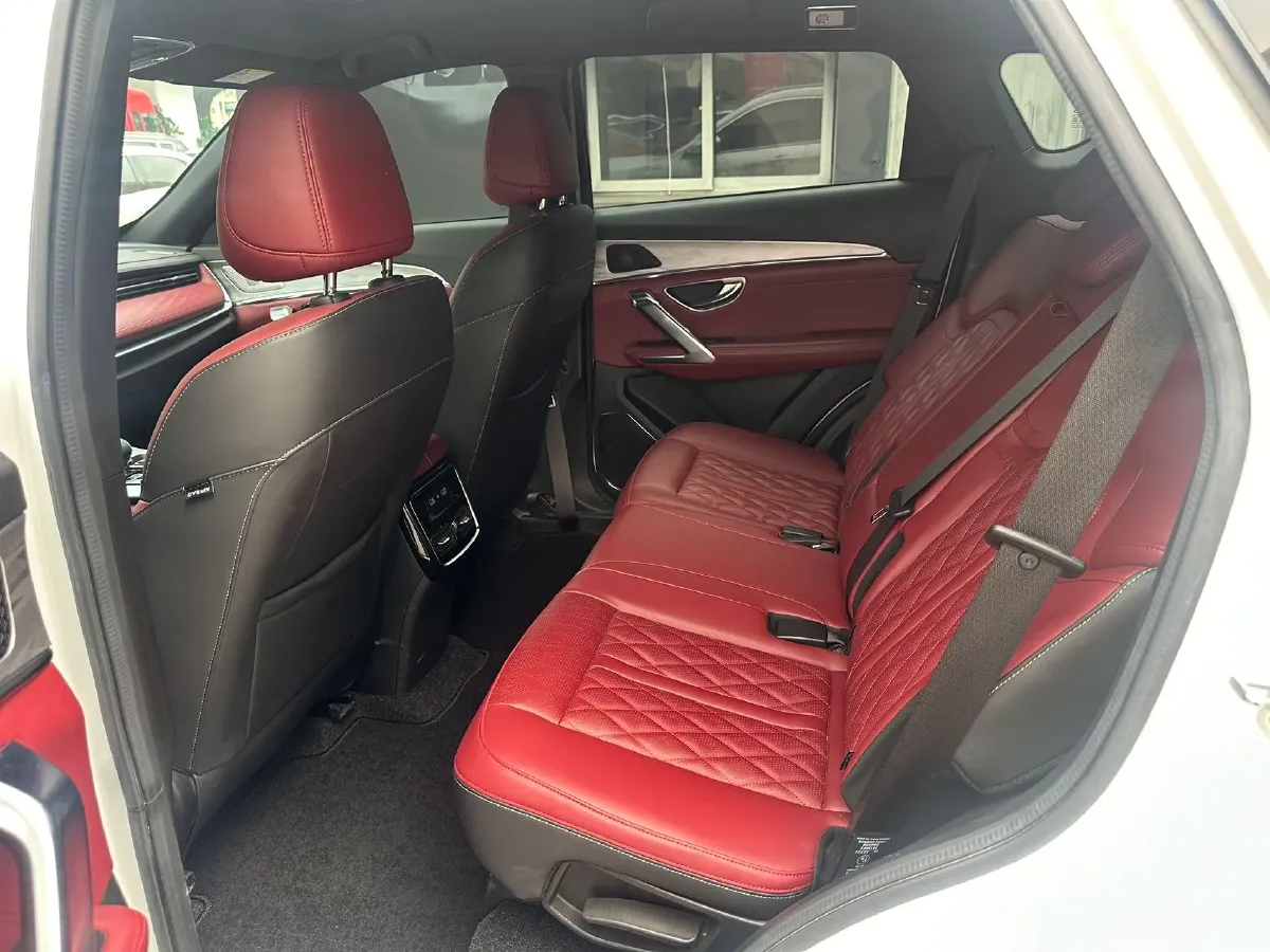 2023 Jetour X70 Plus 1.6T 197HP L4 7DCT,autocango,china used car exporter,china ev exporter,chinese used car exporter,chinese used ev exporter