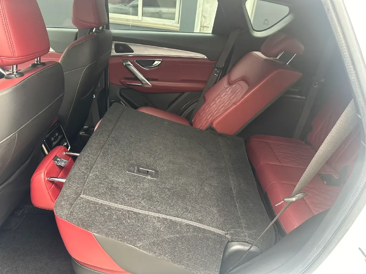 2023 Jetour X70 Plus 1.6T 197HP L4 7DCT,autocango,china used car exporter,china ev exporter,chinese used car exporter,chinese used ev exporter