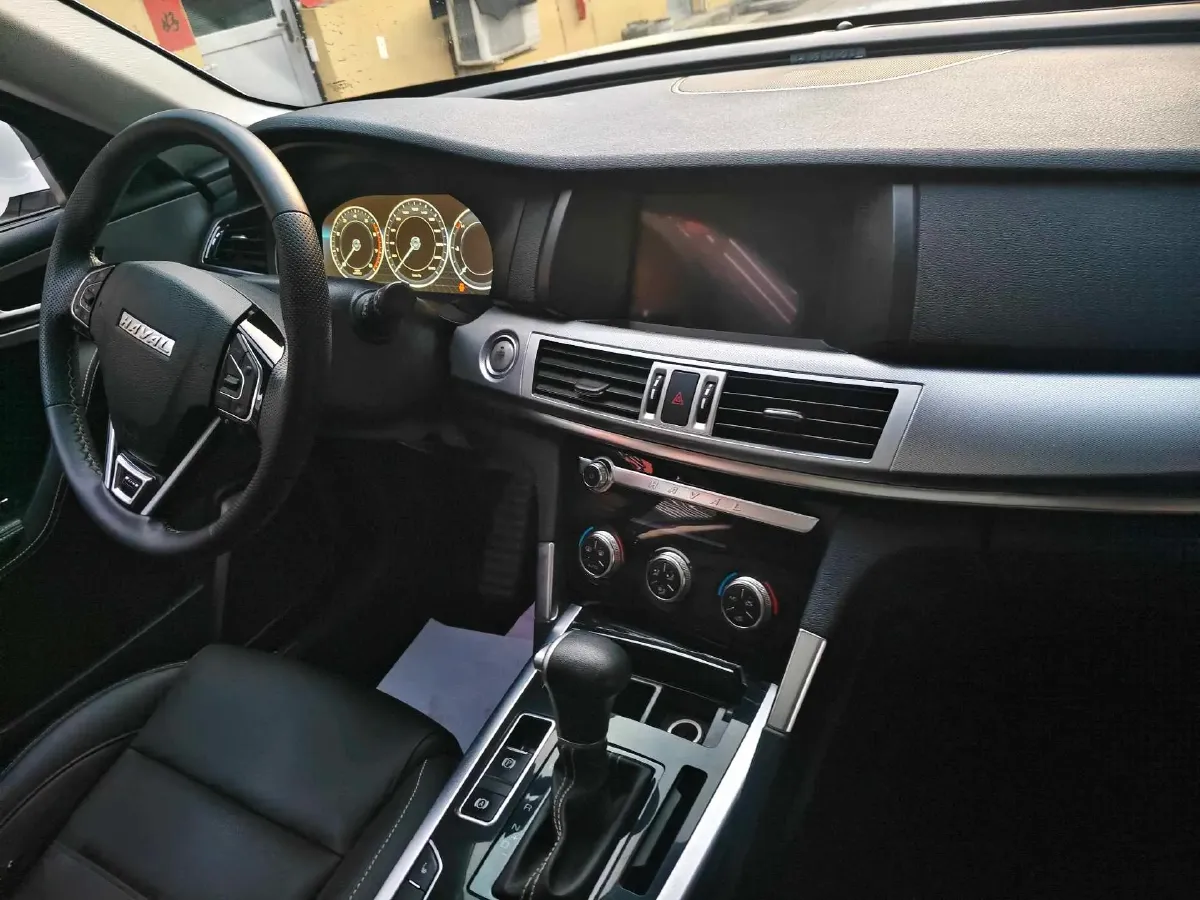 2018 Haval H7 2.0T 231HP L4 6DCT,autocango,china used car exporter,china ev exporter,chinese used car exporter,chinese used ev exporter