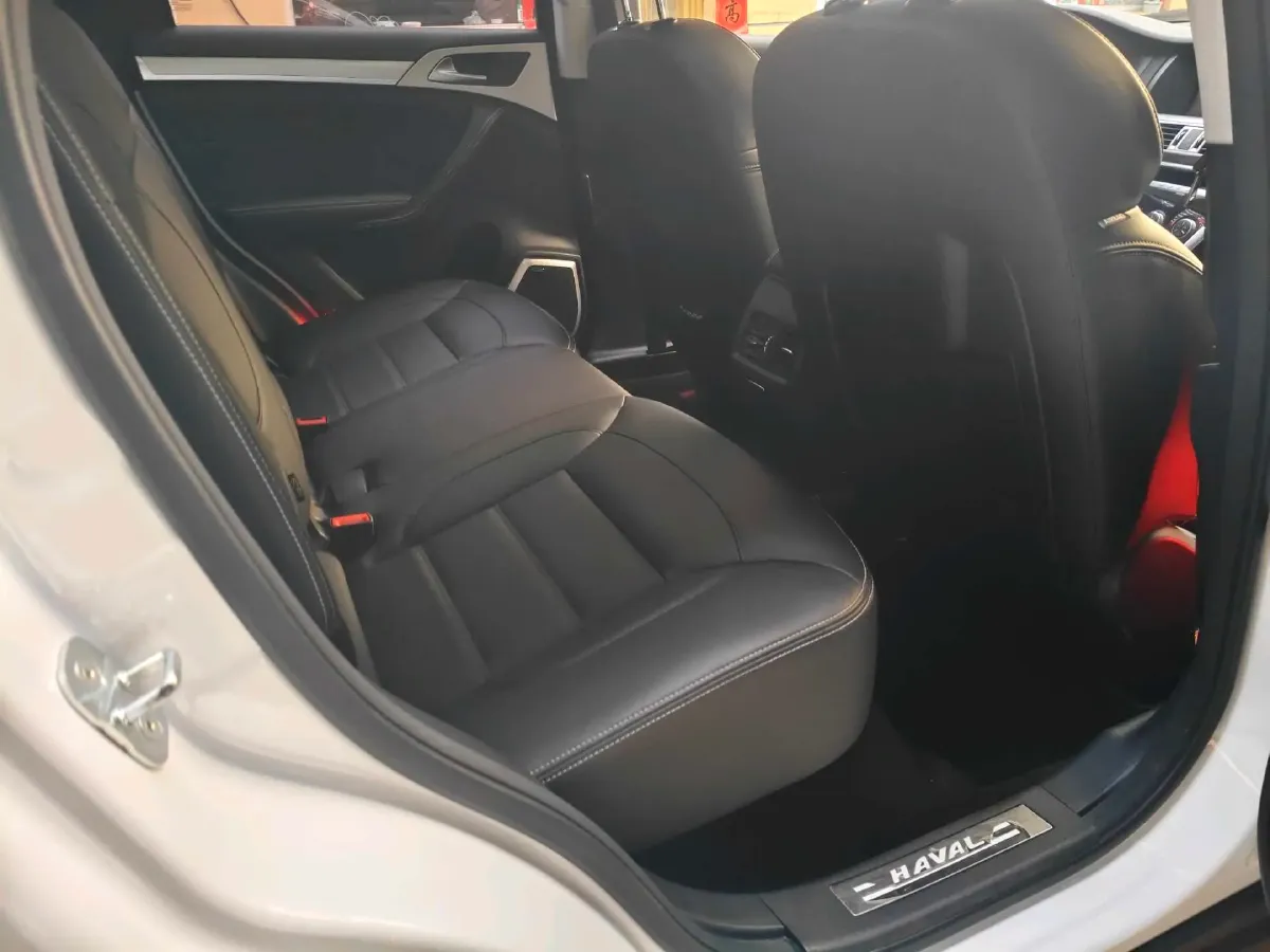 2018 Haval H7 2.0T 231HP L4 6DCT,autocango,china used car exporter,china ev exporter,chinese used car exporter,chinese used ev exporter