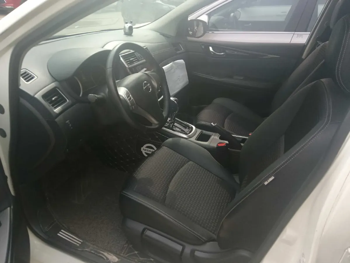 2021 Nissan Tiida 1.6L 122HP L4 CVT,autocango,china used car exporter,china ev exporter,chinese used car exporter,chinese used ev exporter