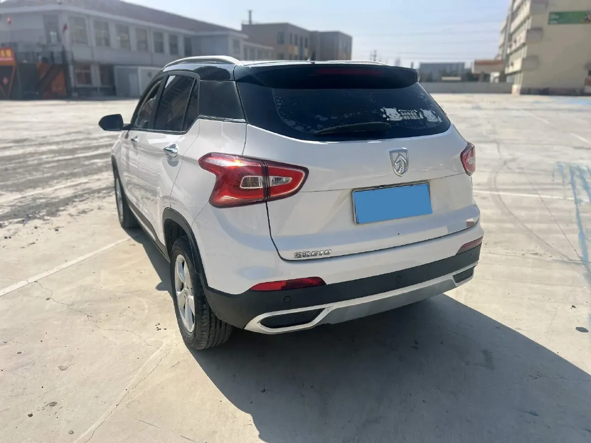 2018 BaoJun 360 1.5L 112HP L4 6MT,autocango,china used car exporter,china ev exporter,chinese used car exporter,chinese used ev exporter