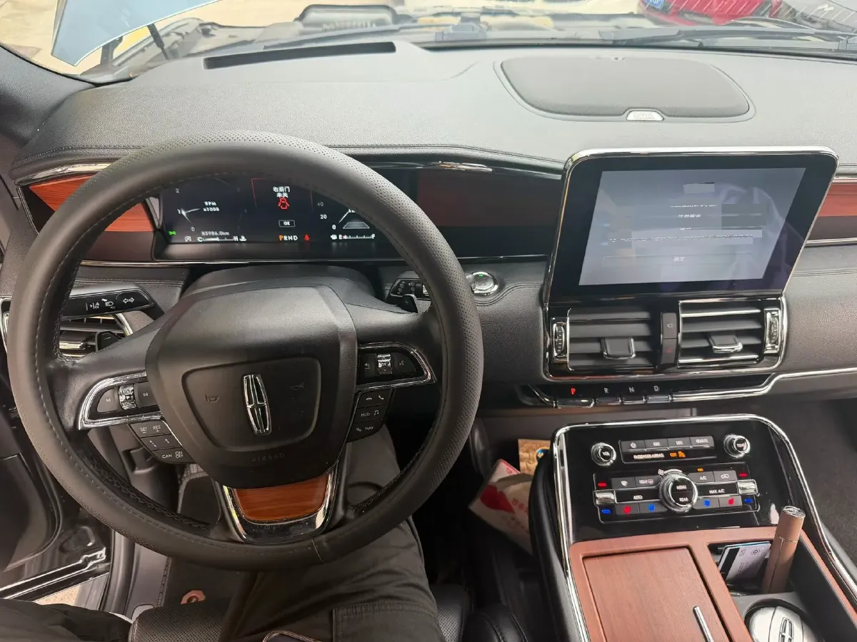 2018 Mercedes-Benz GLS Class 3.0T 333HP V6 9AT,autocango,china used car exporter,china ev exporter,chinese used car exporter,chinese used ev exporter