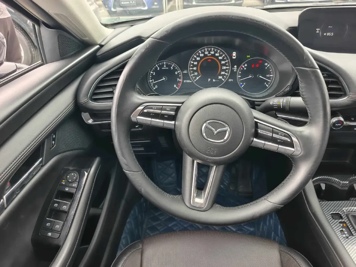 2021 Mazda 3 Axela 2.0L 158HP L4 6AT,autocango,china used car exporter,china ev exporter,chinese used car exporter,chinese used ev exporter