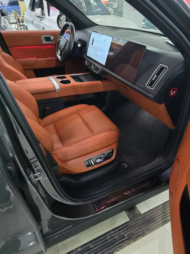 2022 Li L9 Range Extended 154HP REEV 42.6KWH,autocango,china used car exporter,china ev exporter,chinese used car exporter,chinese used ev exporter