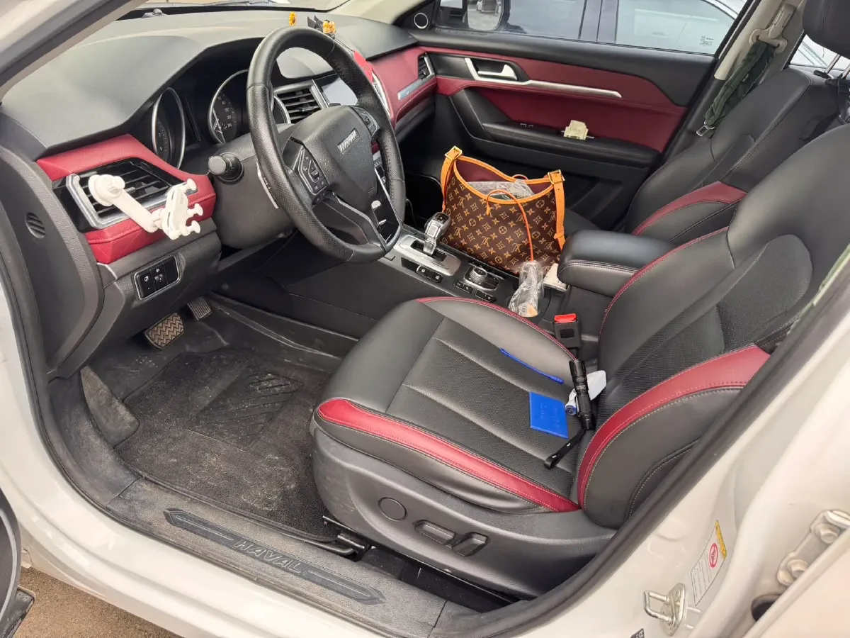 2020 Haval H6 Coupe 1.5T 150HP L4 7DCT,autocango,china used car exporter,china ev exporter,chinese used car exporter,chinese used ev exporter