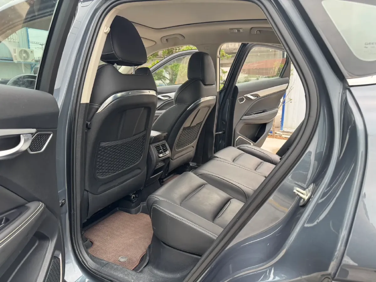 2020 Roewe RX5 1.5T 169HP L4 7DCT,autocango,china used car exporter,china ev exporter,chinese used car exporter,chinese used ev exporter