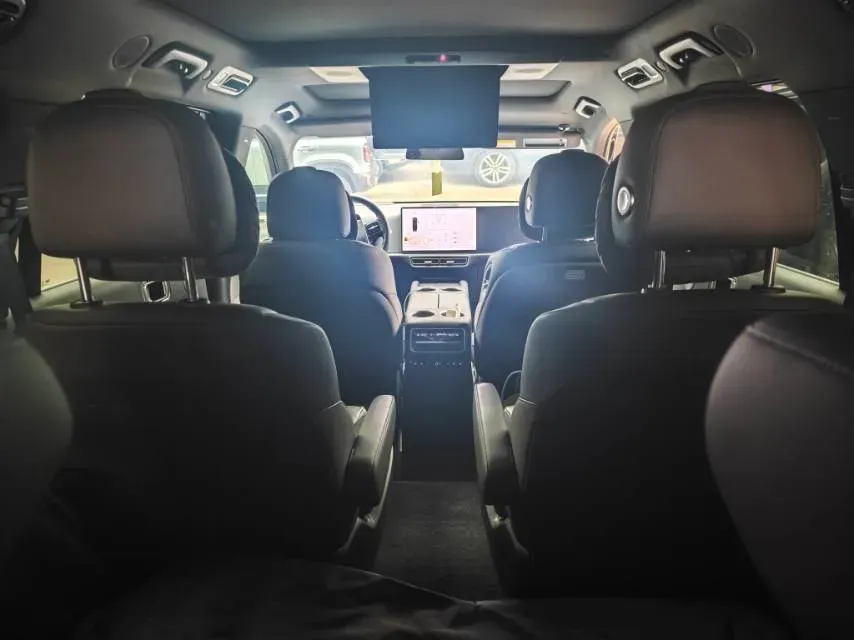 2023 Li L9 Range Extended 154HP REEV 42.6KWH,autocango,china used car exporter,china ev exporter,chinese used car exporter,chinese used ev exporter