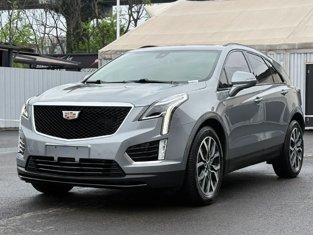2022 Cadillac XT5 2.0T 237HP L4 9AT,autocango,china used car exporter,china ev exporter,chinese used car exporter,chinese used ev exporter