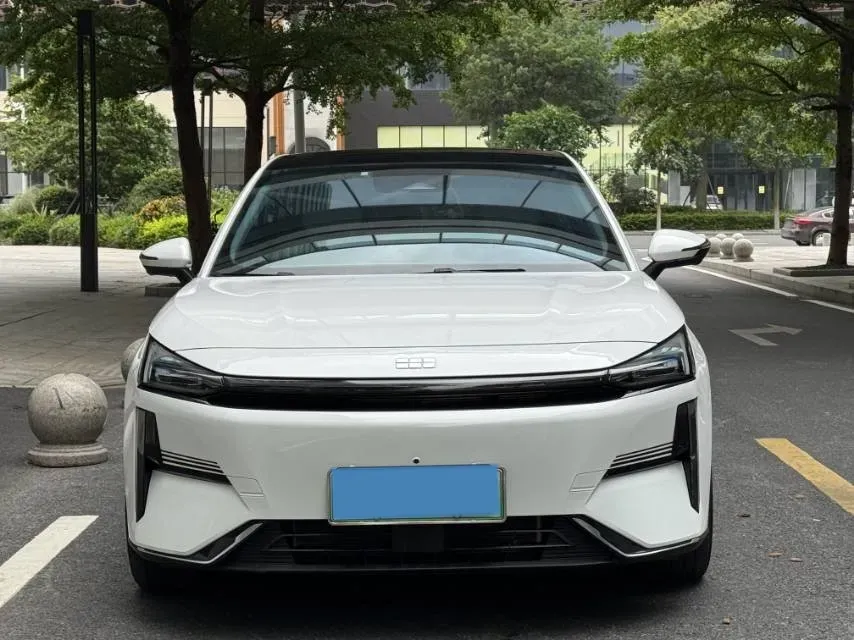 2023 Geely Galaxy L6 1.5T 163HP L4 3DHT PHEV,autocango,china used car exporter,china ev exporter,chinese used car exporter,chinese used ev exporter