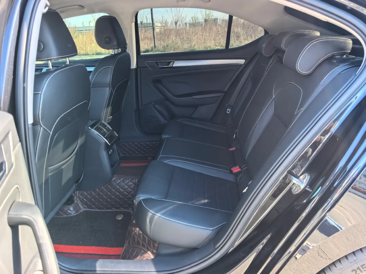 2019 Skoda Superb 1.4T 150HP L4 7DCT,autocango,china used car exporter,china ev exporter,chinese used car exporter,chinese used ev exporter