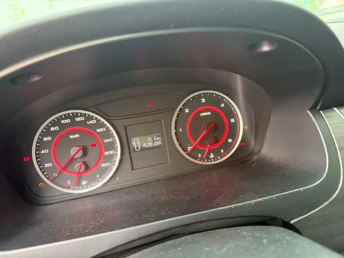 2018 MAXUS G10 1.9T 150HP L4 6MT,autocango,china used car exporter,china ev exporter,chinese used car exporter,chinese used ev exporter