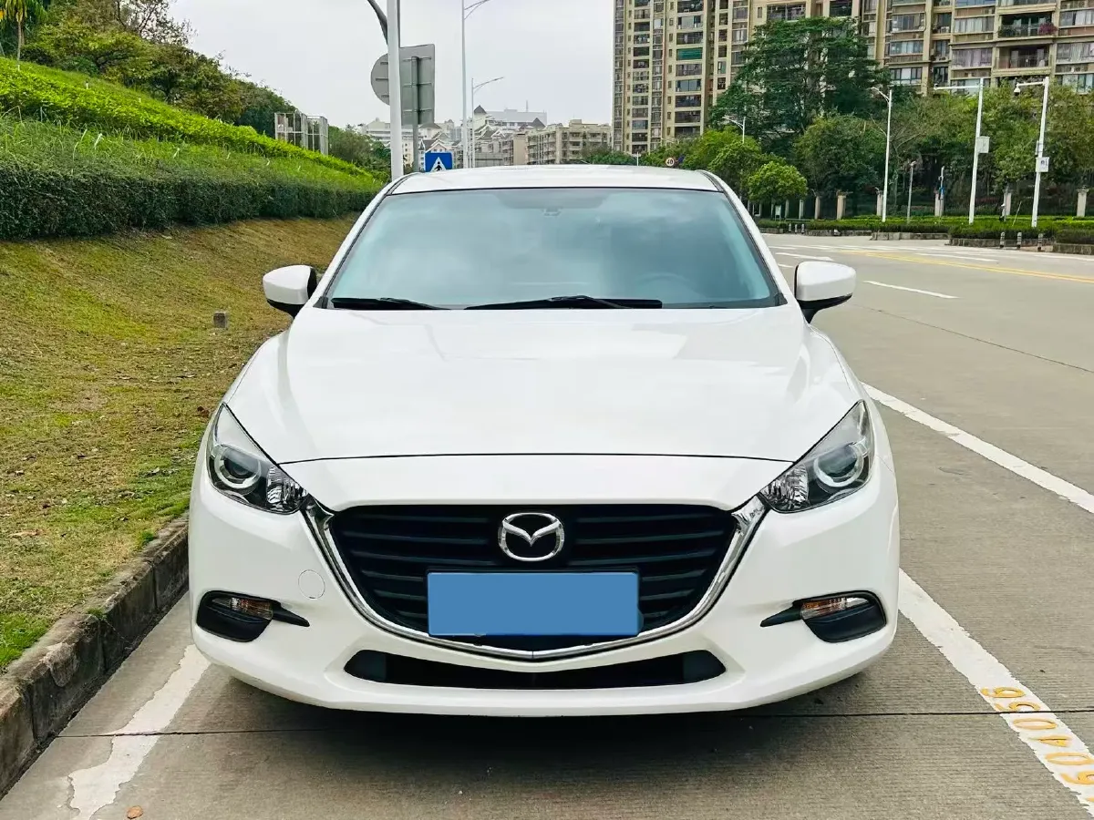 2017 Mazda 3 Axela 1.5L 117HP L4 6MT,autocango,china used car exporter,china ev exporter,chinese used car exporter,chinese used ev exporter