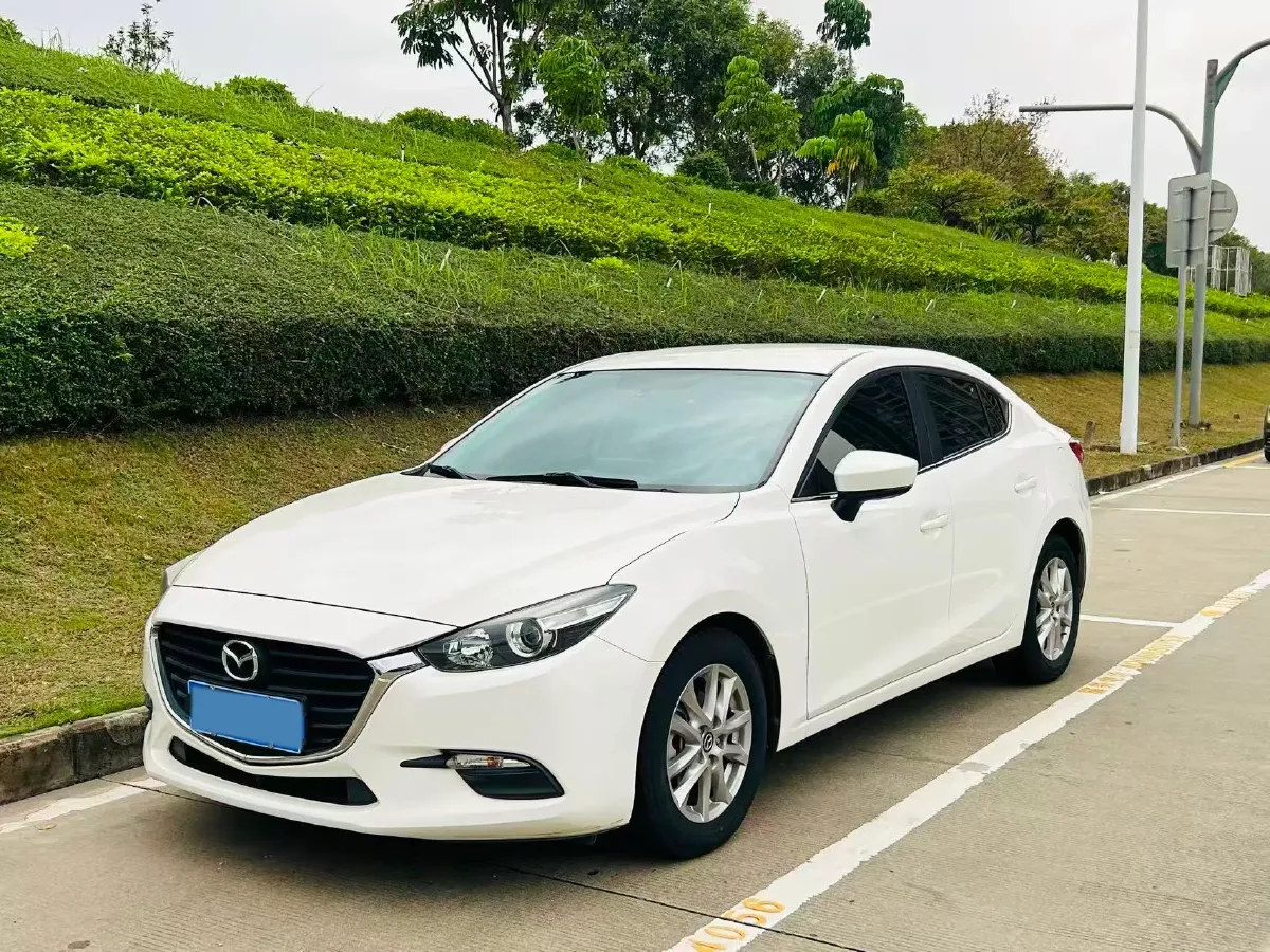 2017 Mazda 3 Axela 1.5L 117HP L4 6MT,autocango,china used car exporter,china ev exporter,chinese used car exporter,chinese used ev exporter