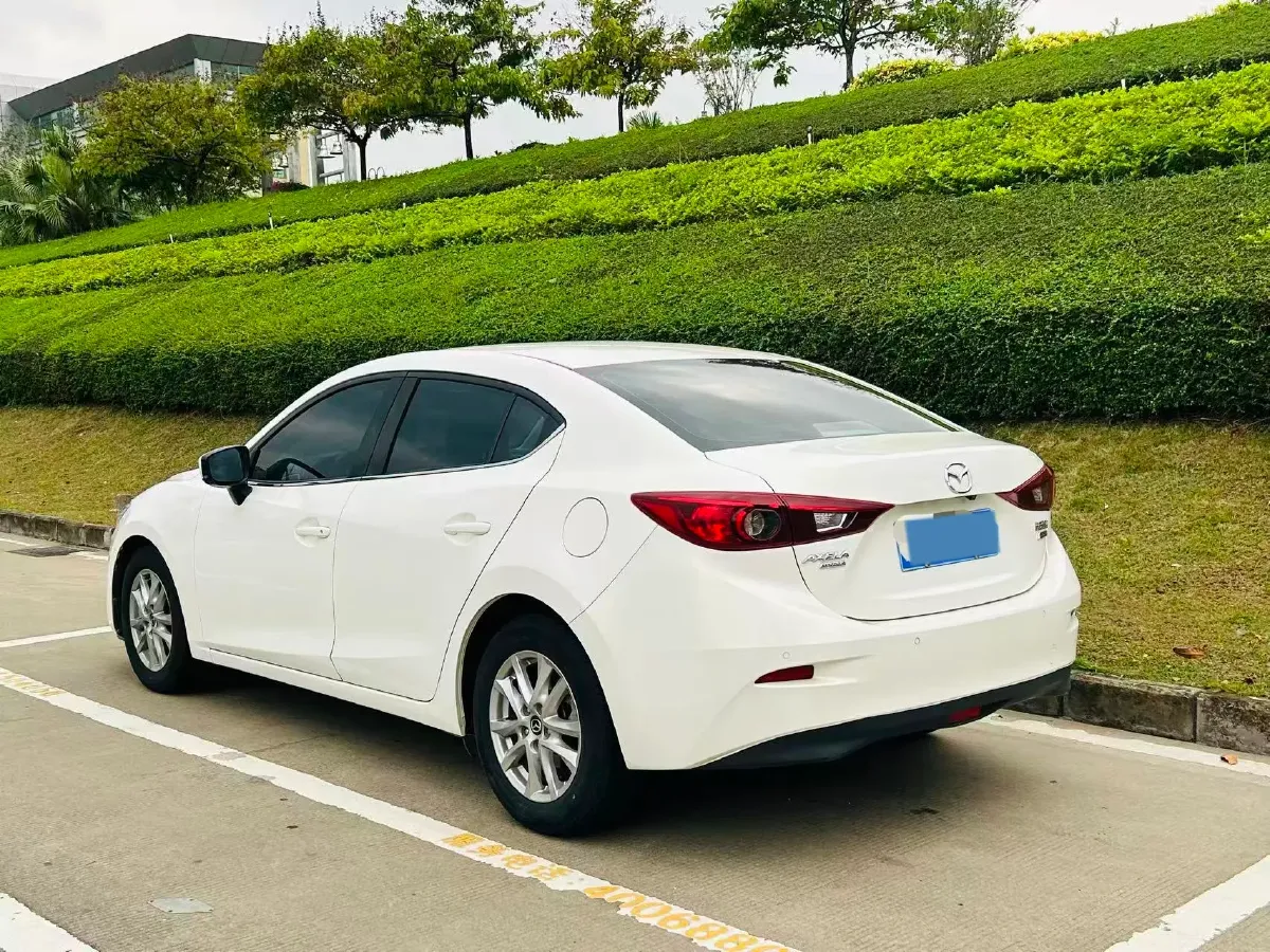 2017 Mazda 3 Axela 1.5L 117HP L4 6MT,autocango,china used car exporter,china ev exporter,chinese used car exporter,chinese used ev exporter
