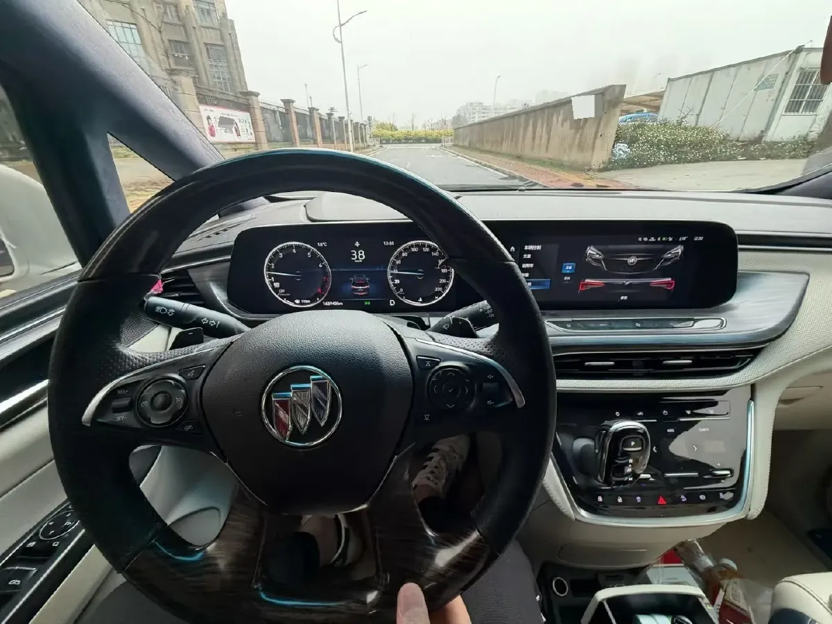 2020 Buick GL8 2.0T 237HP L4 9AT,autocango,china used car exporter,china ev exporter,chinese used car exporter,chinese used ev exporter