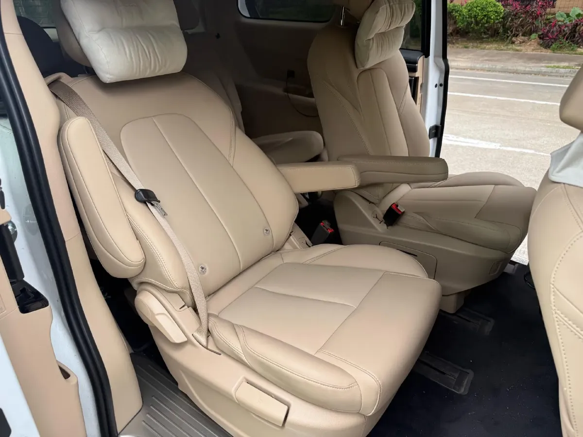 2025 Buick GL8 1.5T 180HP L4 2DHT PHEV,autocango,china used car exporter,china ev exporter,chinese used car exporter,chinese used ev exporter