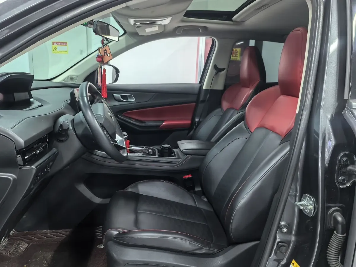 2022 ChangAn CS55 Plus 1.5T 180HP L4 7DCT,autocango,china used car exporter,china ev exporter,chinese used car exporter,chinese used ev exporter