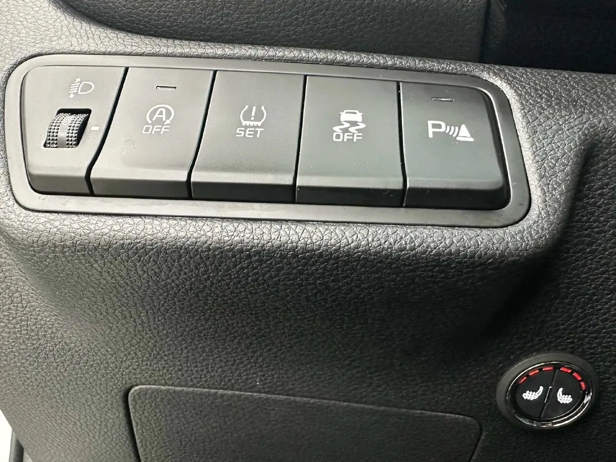 2023 Kia Seltos 1.5L 115HP L4 CVT,autocango,china used car exporter,china ev exporter,chinese used car exporter,chinese used ev exporter