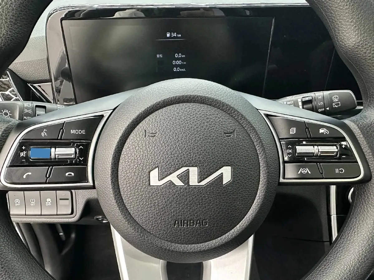 2023 Kia Seltos 1.5L 115HP L4 CVT,autocango,china used car exporter,china ev exporter,chinese used car exporter,chinese used ev exporter