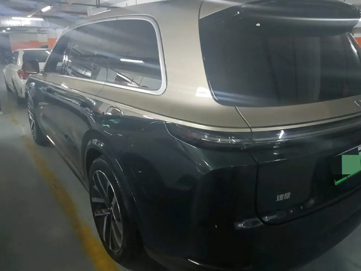 2022 Li L9 Range Extended 154HP REEV 42.6KWH,autocango,china used car exporter,china ev exporter,chinese used car exporter,chinese used ev exporter