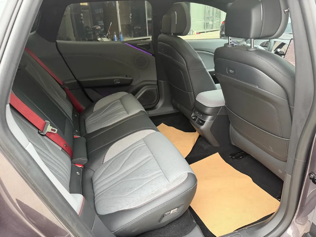 2025 Zeekr 007GT BEV 75KWH,autocango,china used car exporter,china ev exporter,chinese used car exporter,chinese used ev exporter