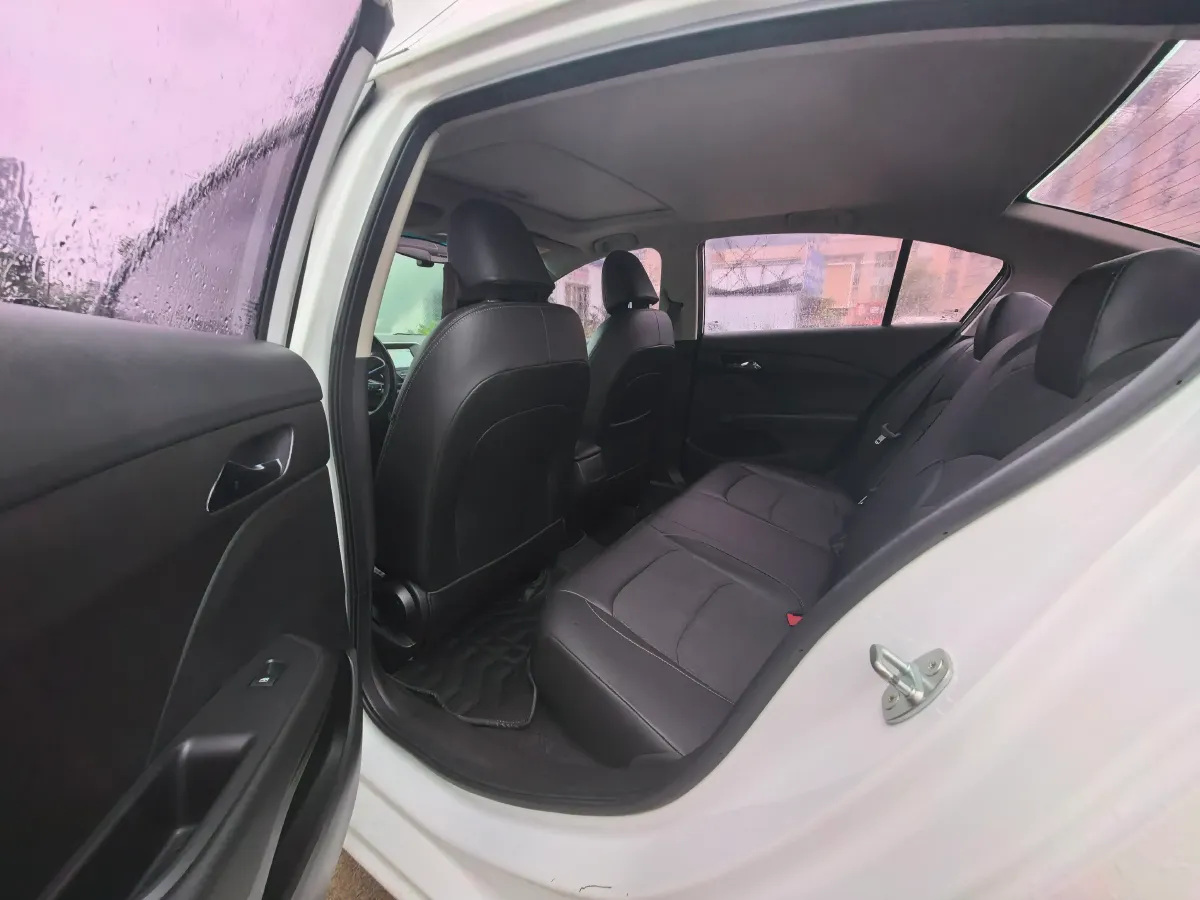 2019 Chevrolet Cavalier 1.5L 113HP L4 6AT,autocango,china used car exporter,china ev exporter,chinese used car exporter,chinese used ev exporter