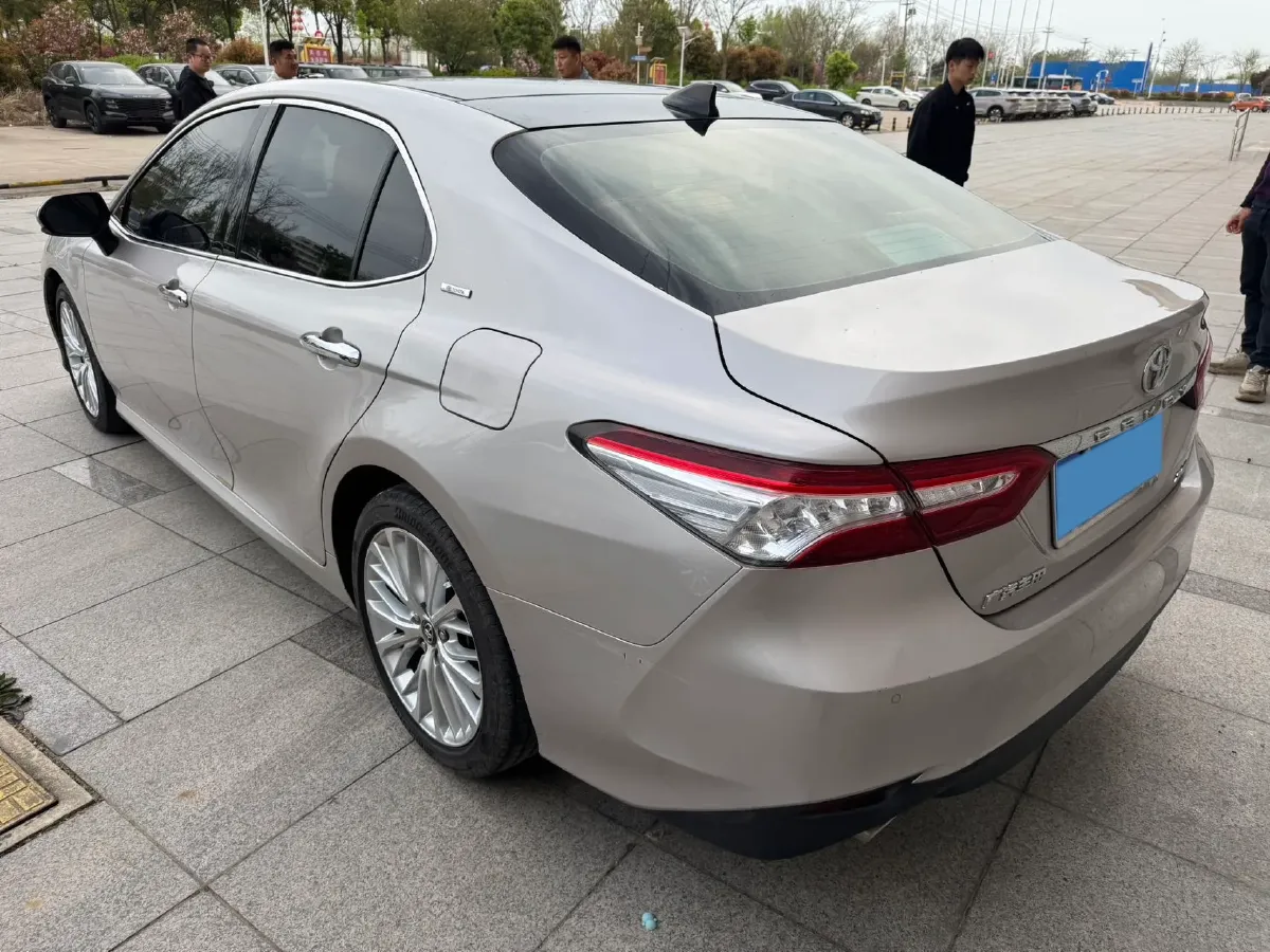 2019 Toyota Camry 2.5L 209HP L4 8AT,autocango,china used car exporter,china ev exporter,chinese used car exporter,chinese used ev exporter
