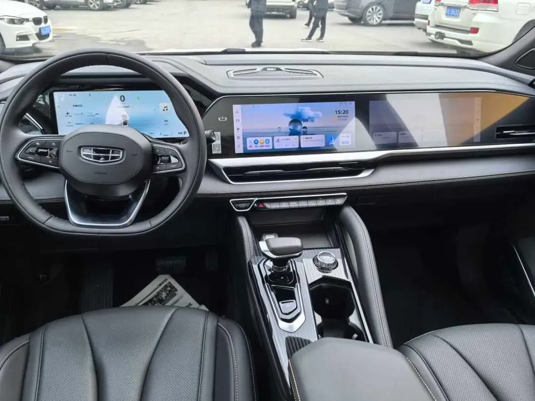 2024 Geely Monjaro 2.0T 218HP L4 7DCT,autocango,china used car exporter,china ev exporter,chinese used car exporter,chinese used ev exporter