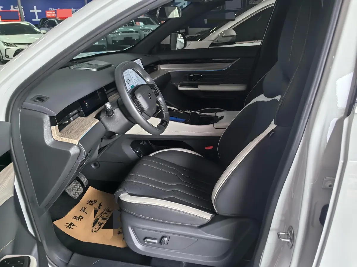 2024 Jetour ShanHai L6 1.5T 156HP L4 1DHT PHEV 19.43KWH,autocango,china used car exporter,china ev exporter,chinese used car exporter,chinese used ev exporter