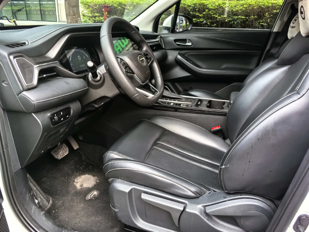 2022 GAC Trumpchi GS4 1.5T 169HP L4 6AT,autocango,china used car exporter,china ev exporter,chinese used car exporter,chinese used ev exporter