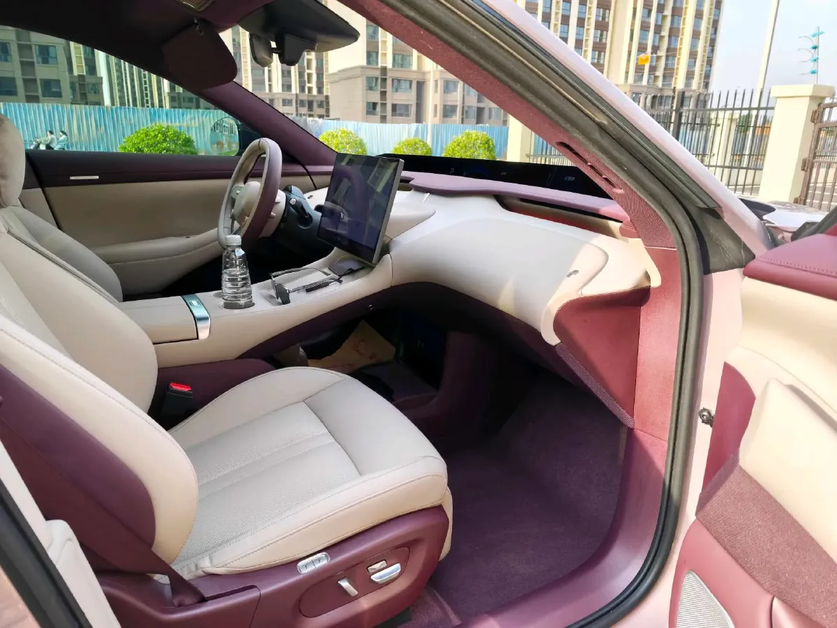 2025 MI YU7 BEV 96.3KWH,autocango,china used car exporter,china ev exporter,chinese used car exporter,chinese used ev exporter