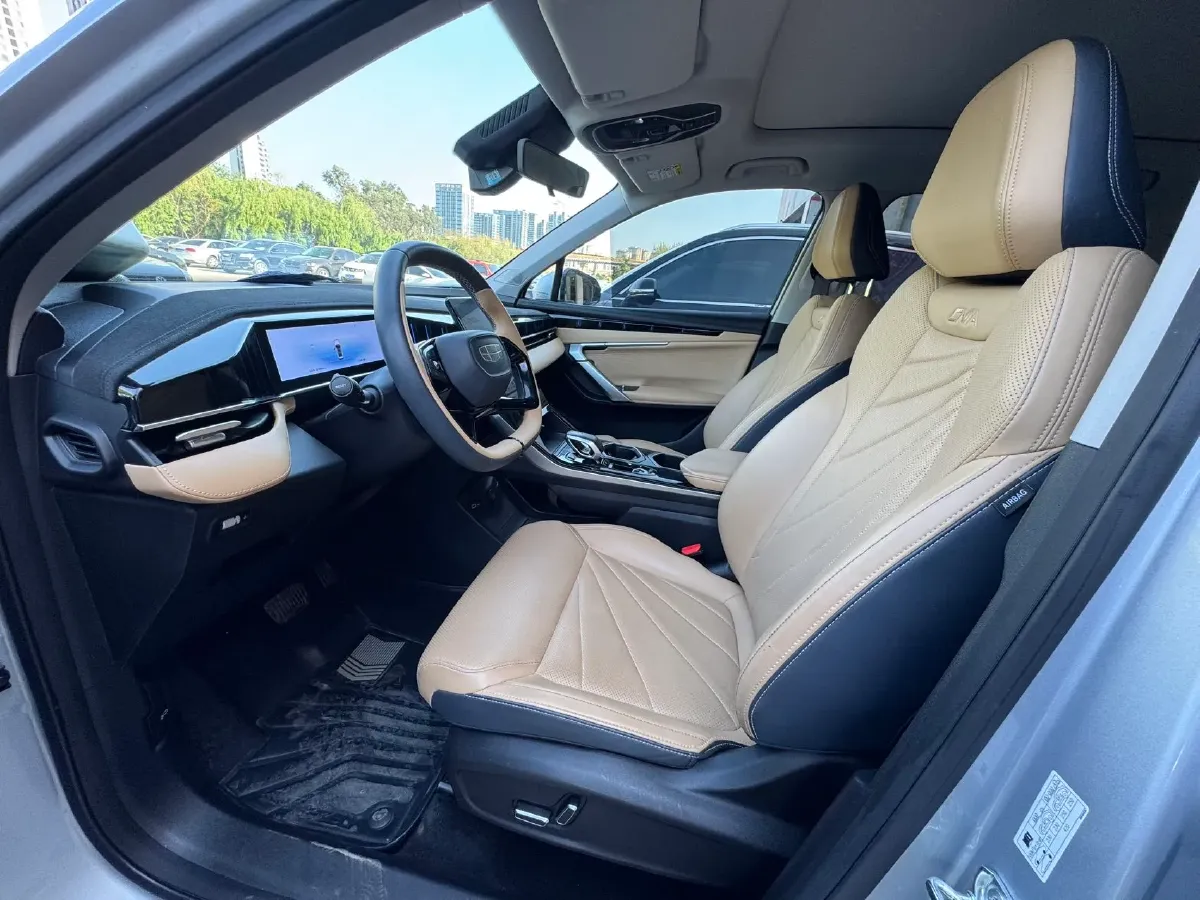 2024 Geely StarRay 1.5T 181HP L4 7DCT,autocango,china used car exporter,china ev exporter,chinese used car exporter,chinese used ev exporter