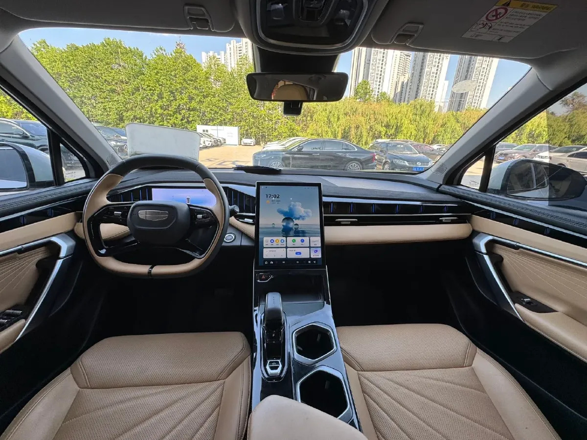 2024 Geely StarRay 1.5T 181HP L4 7DCT,autocango,china used car exporter,china ev exporter,chinese used car exporter,chinese used ev exporter